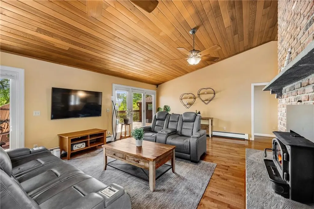11 Cove Road Narragansett RI 02882