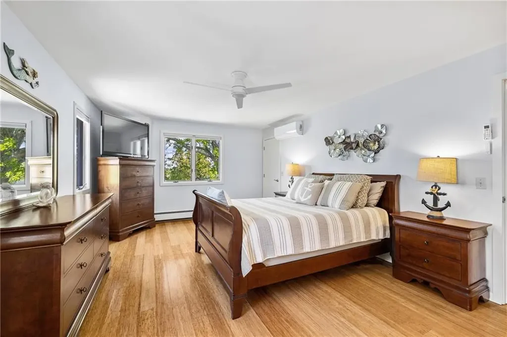 11 Cove Road Narragansett RI 02882