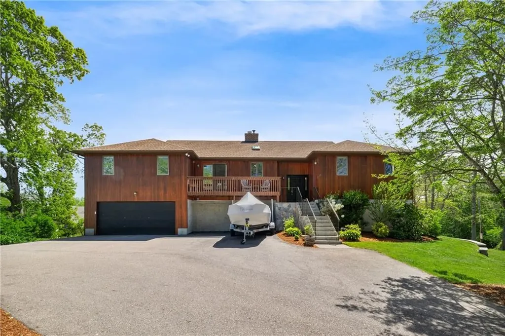 11 Cove Road Narragansett RI 02882