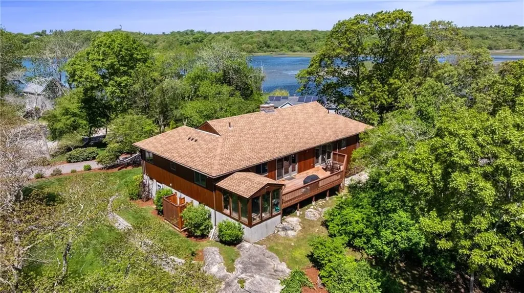 11 Cove Road Narragansett RI 02882