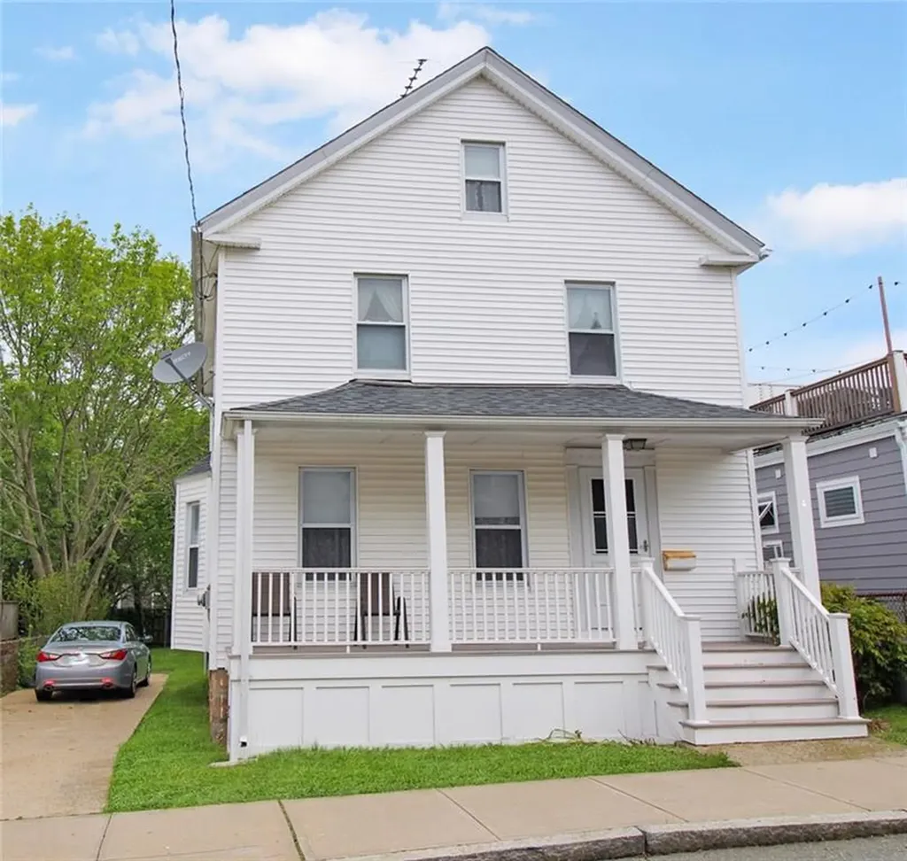 4 Atlantic Street Newport RI 02840