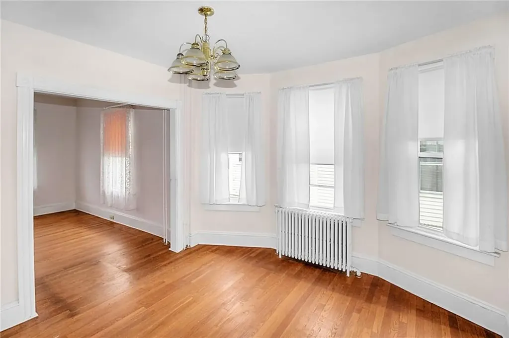 4 Atlantic Street Newport RI 02840