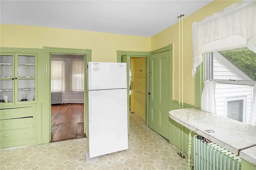 4 Atlantic Street Newport RI 02840