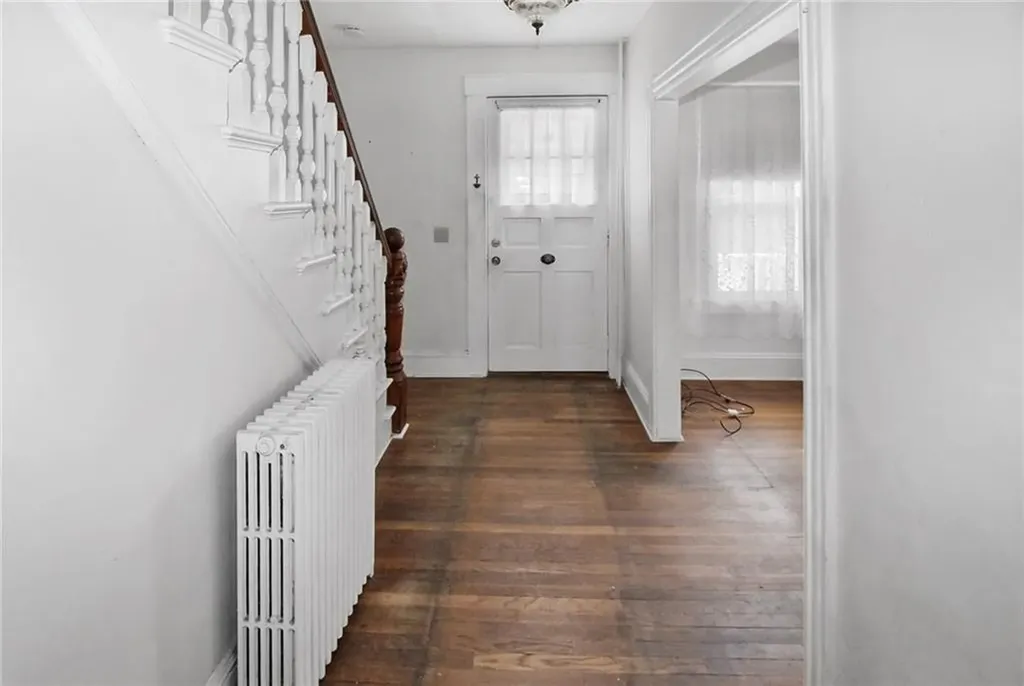 4 Atlantic Street Newport RI 02840
