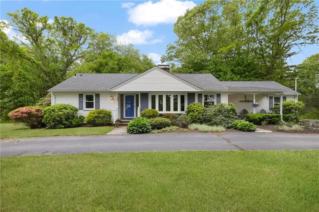 139 Fletcher Road North Kingstown RI 02852