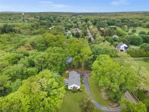 139 Fletcher Road North Kingstown RI 02852