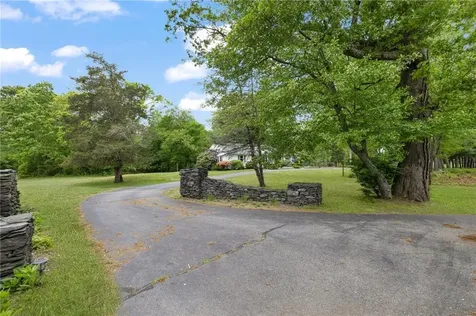 139 Fletcher Road North Kingstown RI 02852