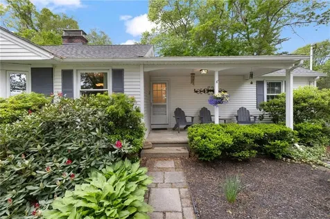 139 Fletcher Road North Kingstown RI 02852