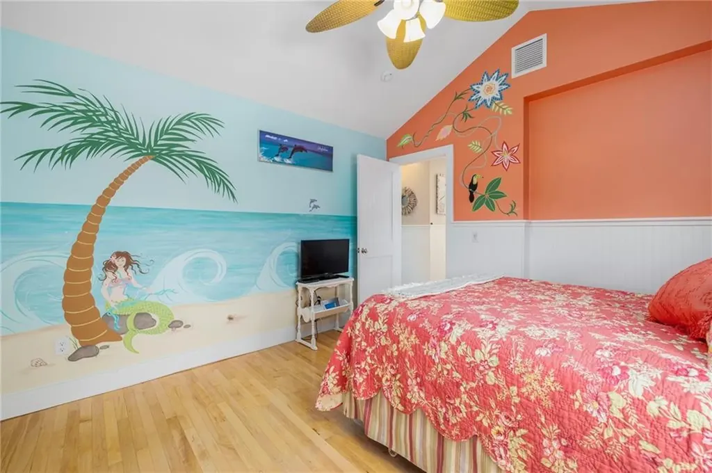 439 Wandsworth Street Narragansett RI 02882