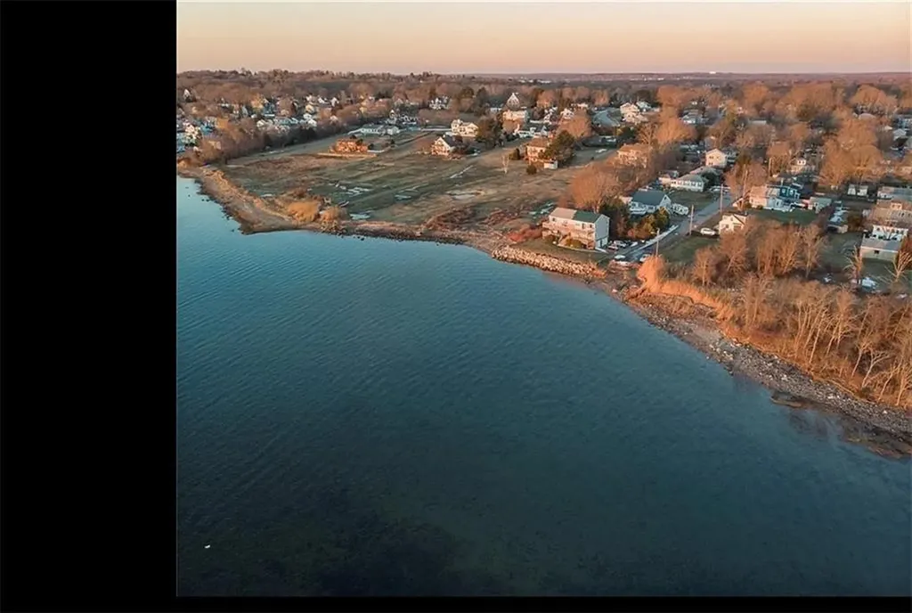 00 Grove Avenue Warwick RI 02889