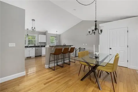 299 South Christopher Avenue Tiverton RI 02878