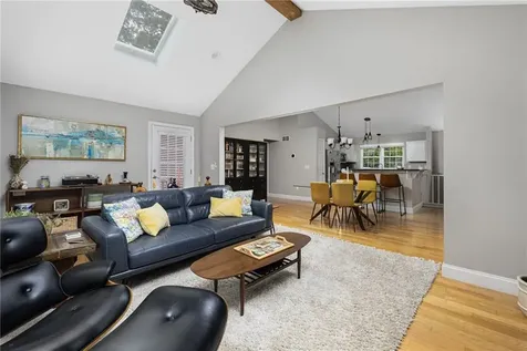 299 South Christopher Avenue Tiverton RI 02878