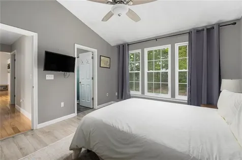 299 South Christopher Avenue Tiverton RI 02878