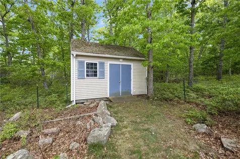 299 South Christopher Avenue Tiverton RI 02878