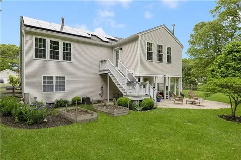 299 South Christopher Avenue Tiverton RI 02878