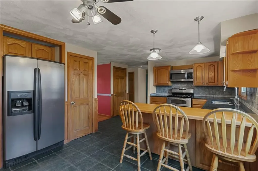 9 Greenview Street Cumberland RI 02864