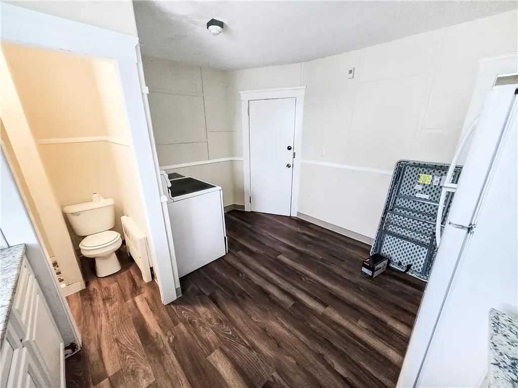 106 Baxter Street Pawtucket RI 02861