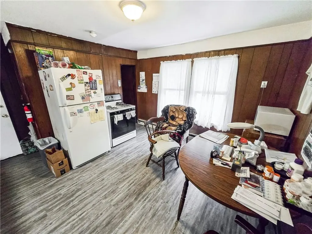 106 Baxter Street Pawtucket RI 02861