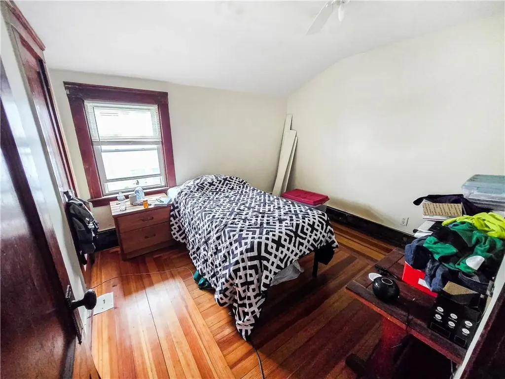 106 Baxter Street Pawtucket RI 02861