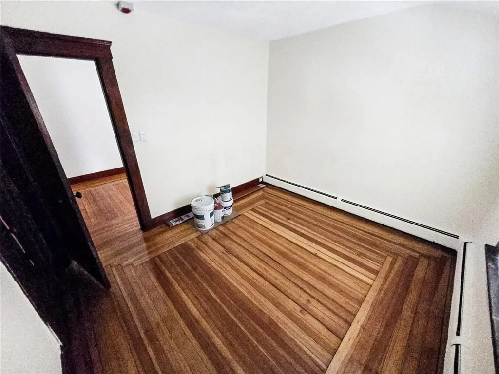 106 Baxter Street Pawtucket RI 02861