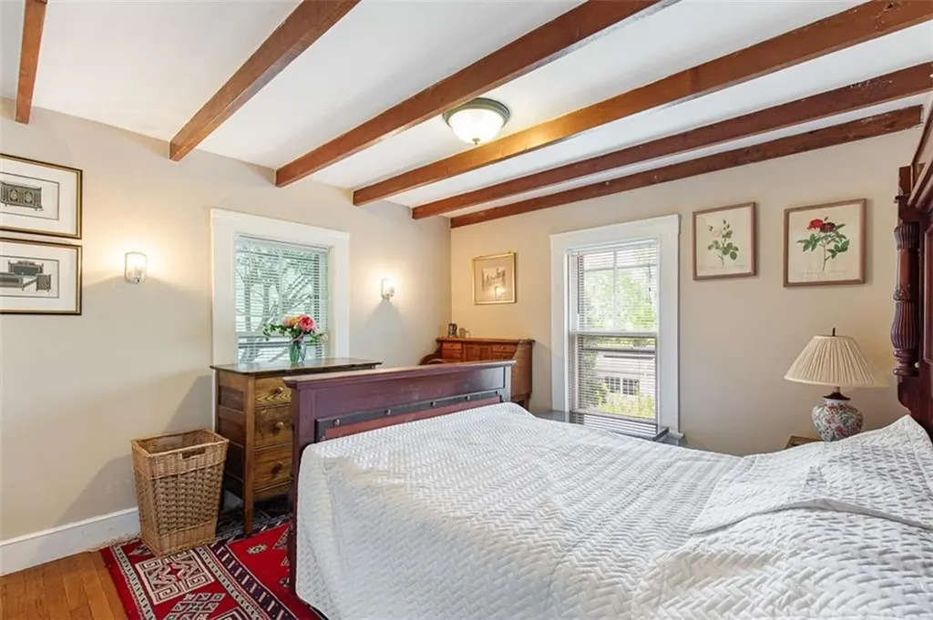 74 Third Street Newport RI 02840