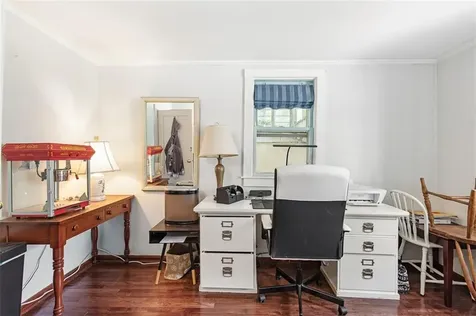 74 Third Street Newport RI 02840