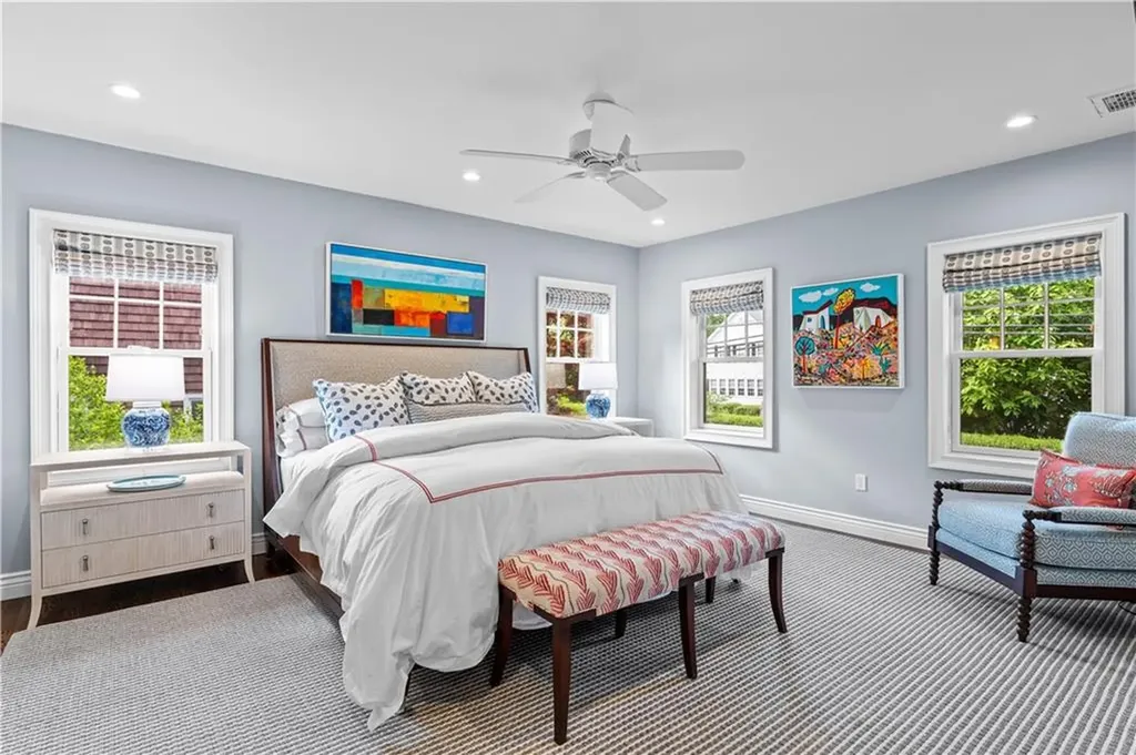36 Ferry Lane Barrington RI 02806