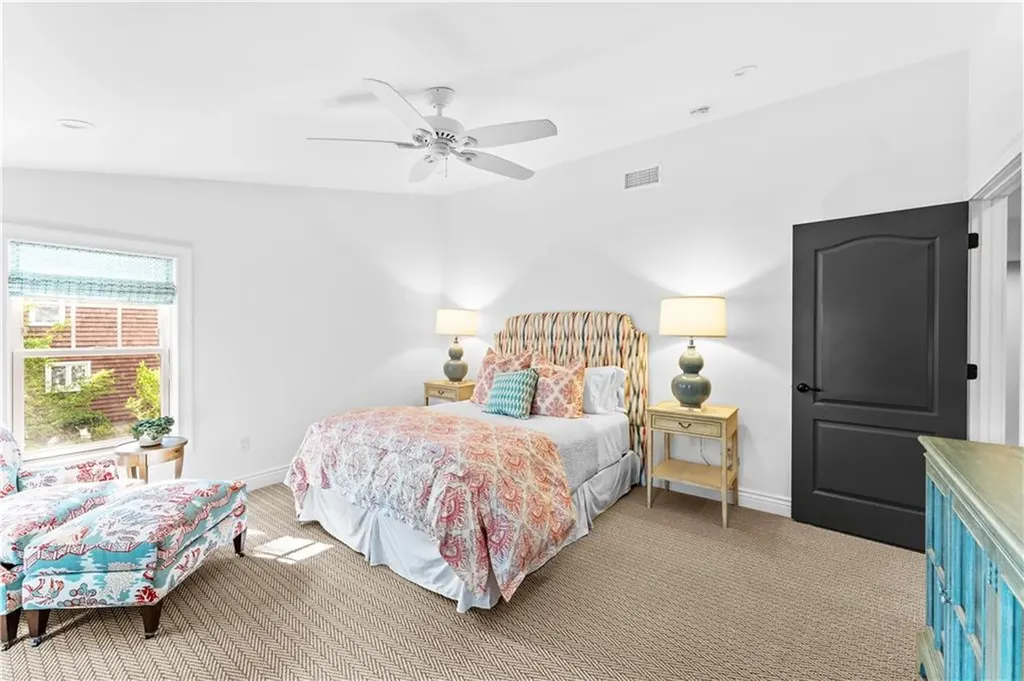 36 Ferry Lane Barrington RI 02806
