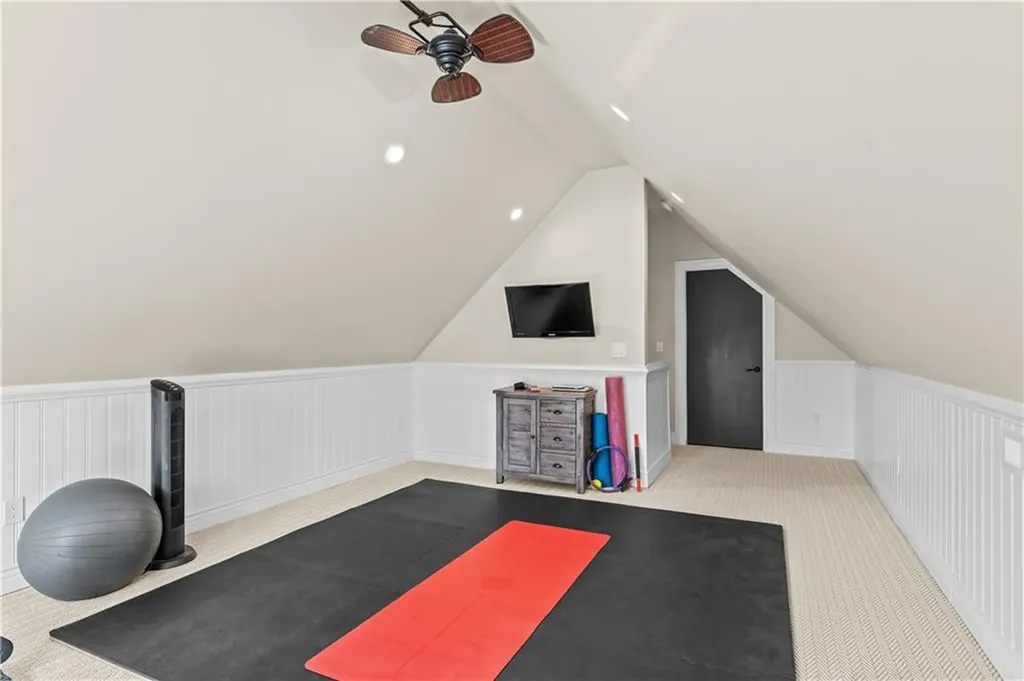36 Ferry Lane Barrington RI 02806