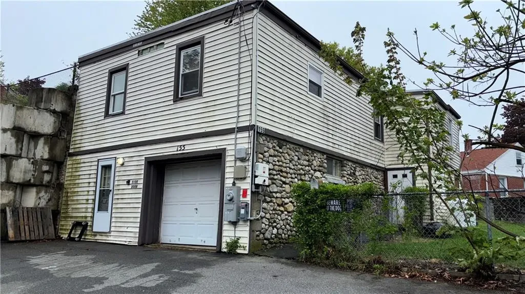 155 Thomas Street Woonsocket RI 02895