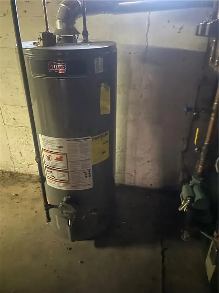 80 Frontier Road Warwick RI 02889