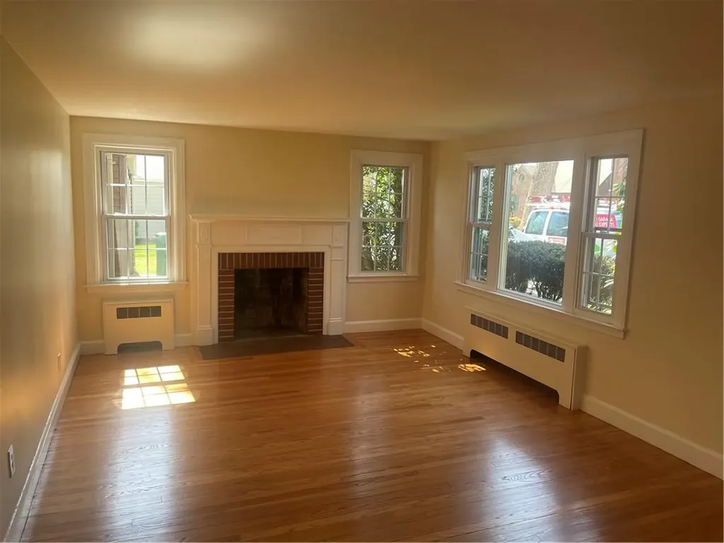 80 Frontier Road Warwick RI 02889