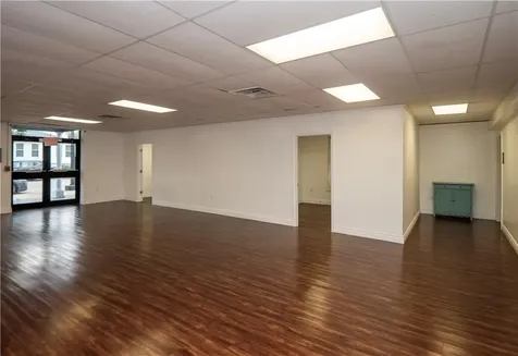 413 High Street Bristol RI 02809