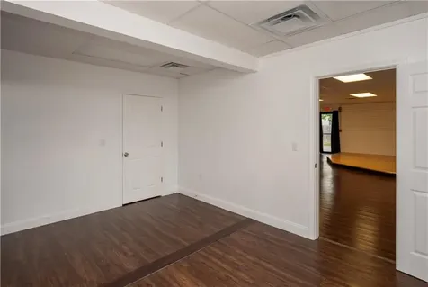 413 High Street Bristol RI 02809