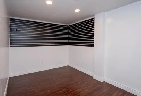 413 High Street Bristol RI 02809