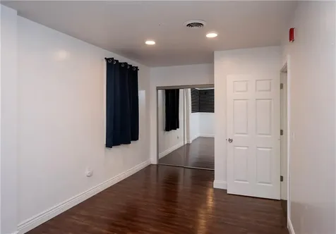 413 High Street Bristol RI 02809