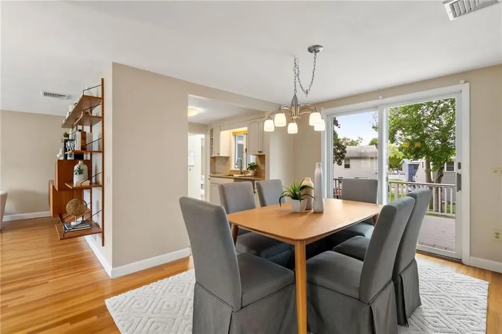 45 Landon Road Warwick RI 02888