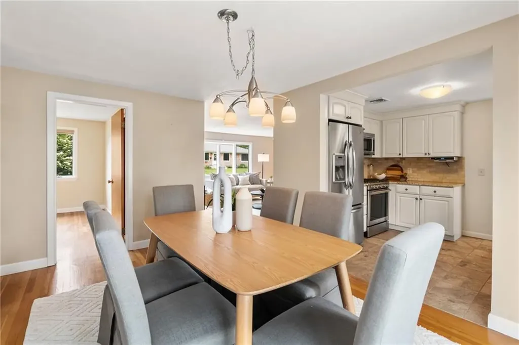 45 Landon Road Warwick RI 02888