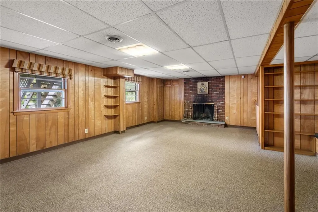 45 Landon Road Warwick RI 02888