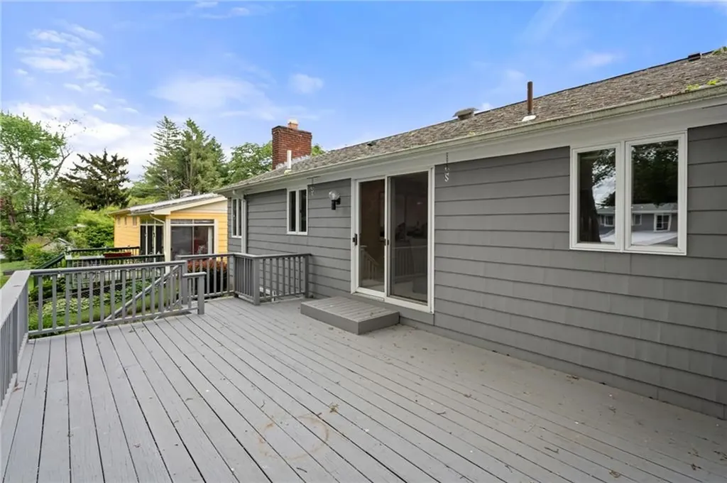 45 Landon Road Warwick RI 02888