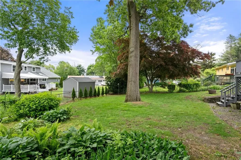 45 Landon Road Warwick RI 02888