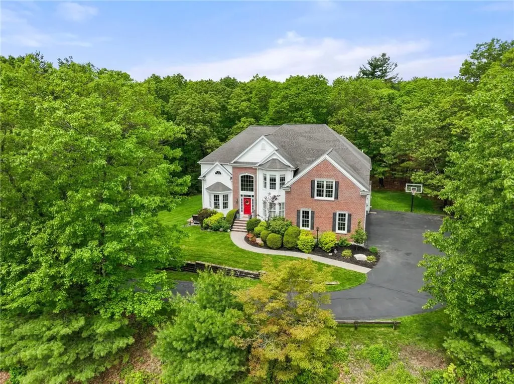 38 Blueberry Lane Franklin MA 02038