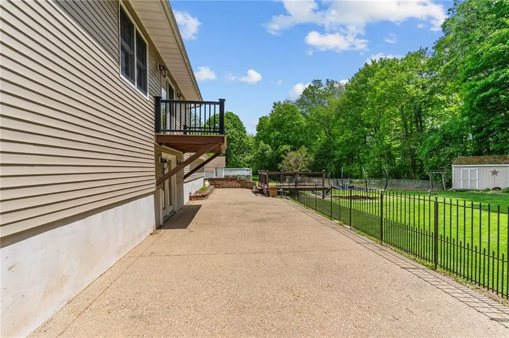 688 Greenville Avenue Johnston RI 02919