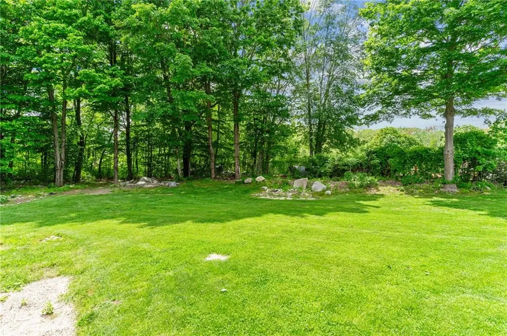 688 Greenville Avenue Johnston RI 02919