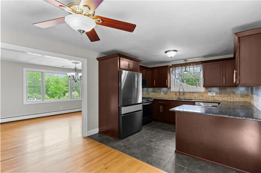 688 Greenville Avenue Johnston RI 02919