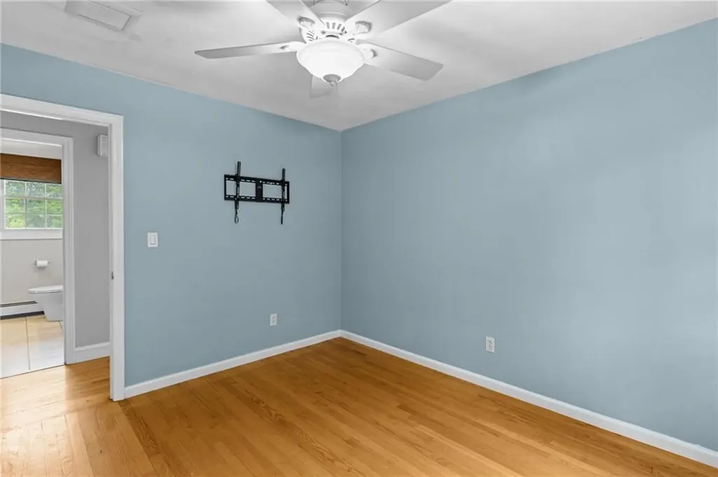 688 Greenville Avenue Johnston RI 02919
