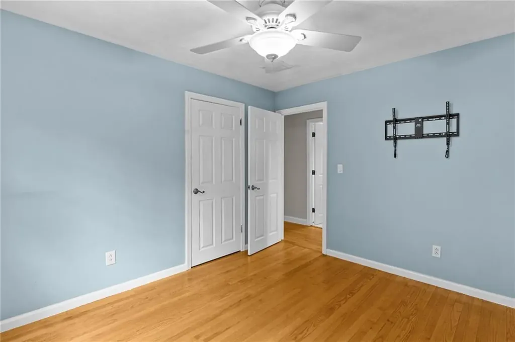 688 Greenville Avenue Johnston RI 02919