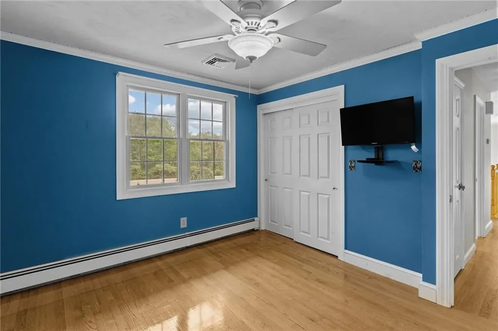 688 Greenville Avenue Johnston RI 02919