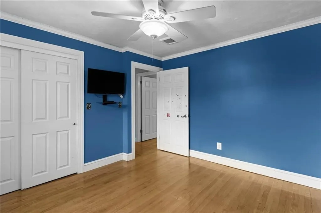 688 Greenville Avenue Johnston RI 02919