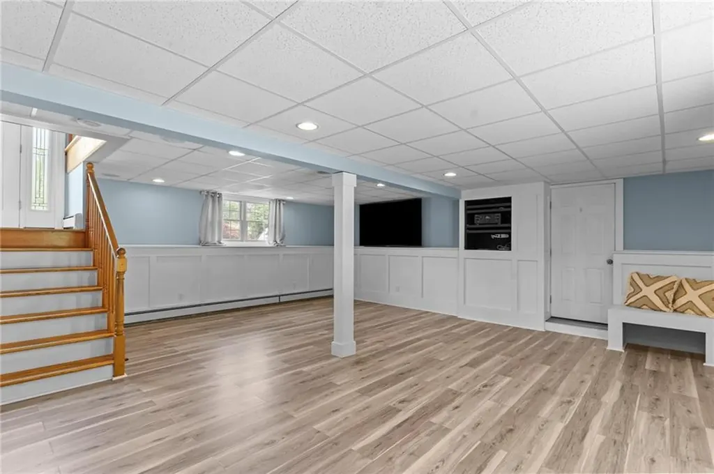 688 Greenville Avenue Johnston RI 02919